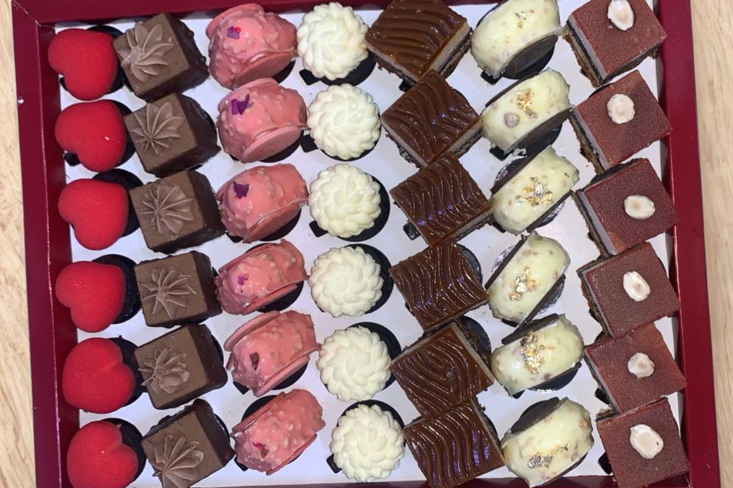 PLATEAU SOIREE DE LUXE 42Pcs